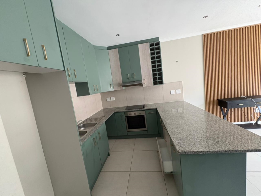 2 Bedroom Property for Sale in Parklands North Western Cape